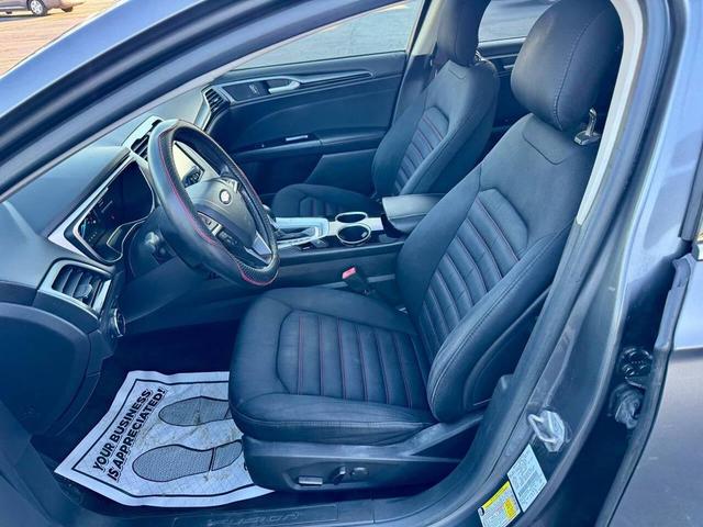 Photo of 2013 Sterling Gray Ford Fusion