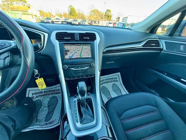 Photo of 2013 Sterling Gray Ford Fusion
