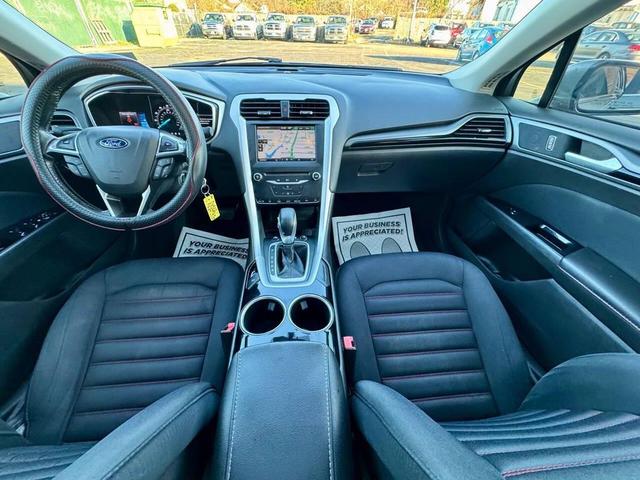 Photo of 2013 Sterling Gray Ford Fusion