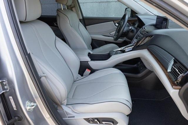 Photo of 2019 Lunar Silver Metallic Acura RDX