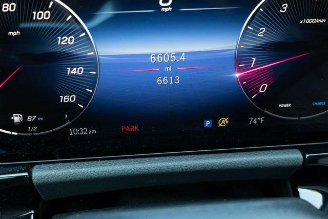 Photo of 2024 White Mercedes-Benz GLA 250