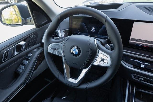 Photo of 2025 Sparkling BMW X7