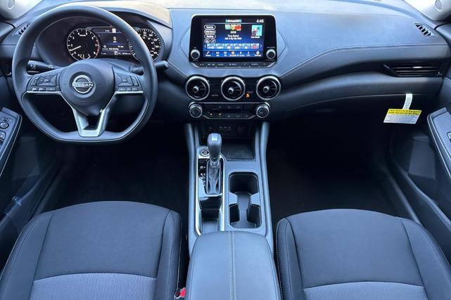 Photo of 2025 Black Nissan Sentra