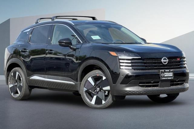 Photo of 2025 Super Black Nissan Kicks