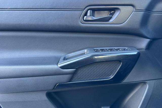 Photo of 2024 Deep Ocean Blue Nissan Pathfinder