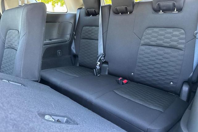 Photo of 2024 Deep Ocean Blue Nissan Pathfinder