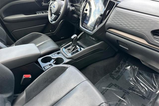 Photo of 2025 Autumn Green Metallic Subaru Forester
