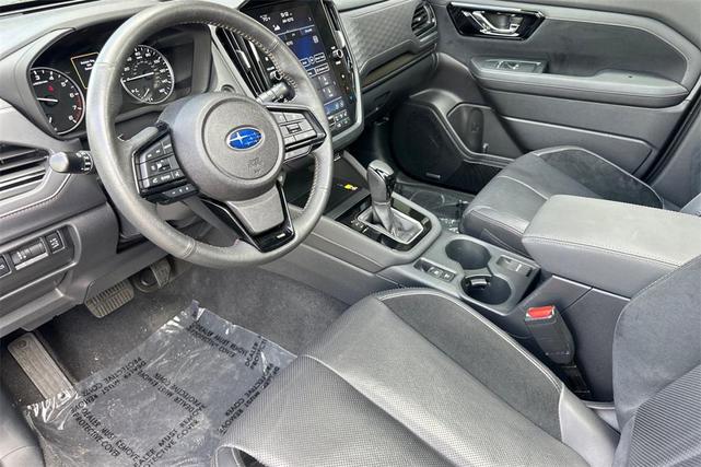 Photo of 2025 Autumn Green Metallic Subaru Forester
