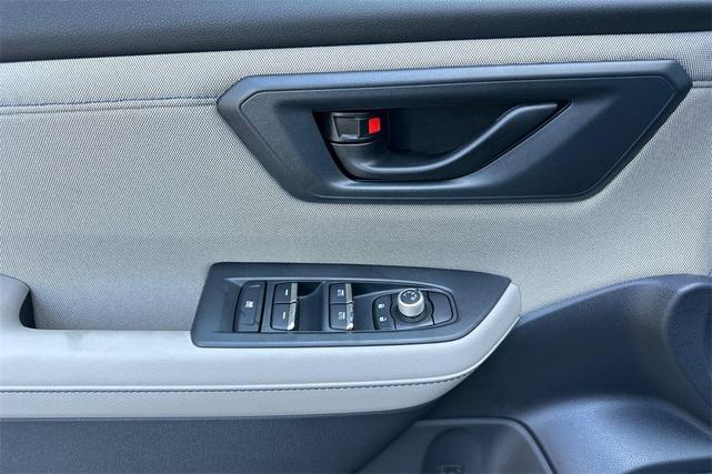 Photo of 2025 White Pearl Subaru Forester