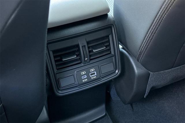 Photo of 2025 White Pearl Subaru Forester