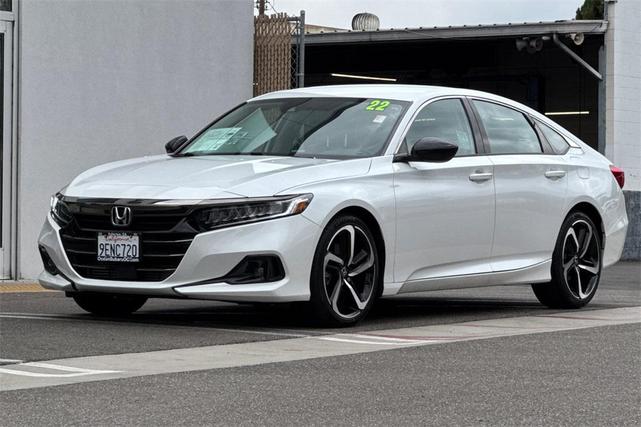 Photo of 2022 Platinum White Pearl Honda Accord
