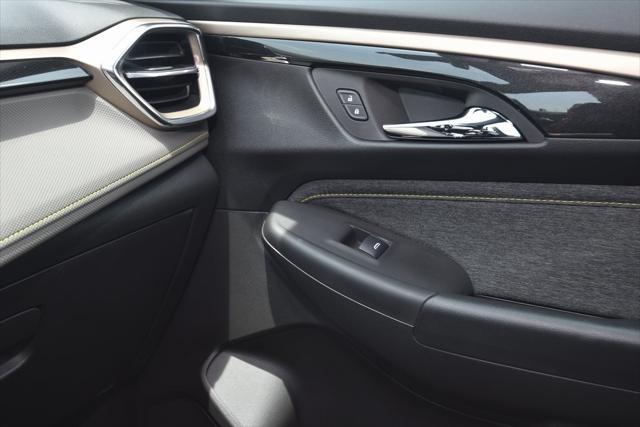 Photo of 2026 Sterling Gray Metallic Chevrolet Trailblazer