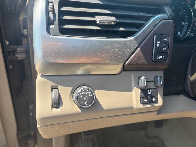 Photo of 2016 Brownstone Metallic Chevrolet Tahoe