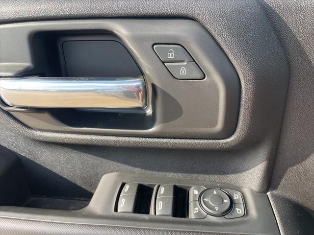Photo of 2024 Black Chevrolet Silverado 2500