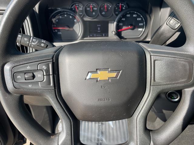 Photo of 2024 Black Chevrolet Silverado 2500