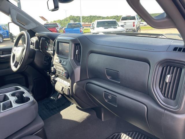 Photo of 2024 Black Chevrolet Silverado 2500