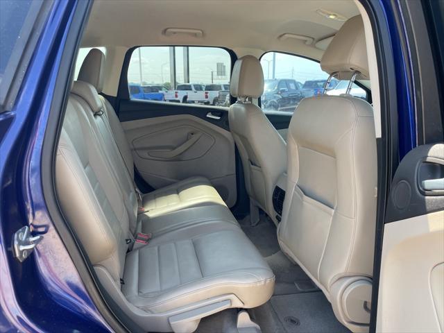 Photo of 2014 Deep Impact Blue Ford Escape