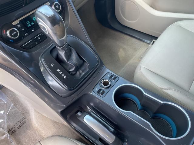 Photo of 2014 Deep Impact Blue Ford Escape