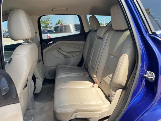 Photo of 2014 Deep Impact Blue Ford Escape