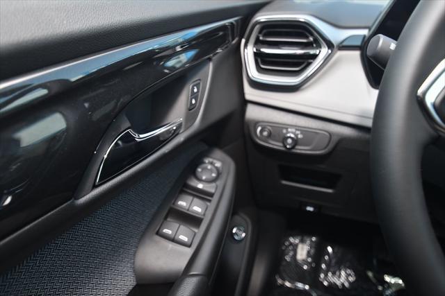 Photo of 2026 Mosaic Black Metallic Chevrolet Trailblazer