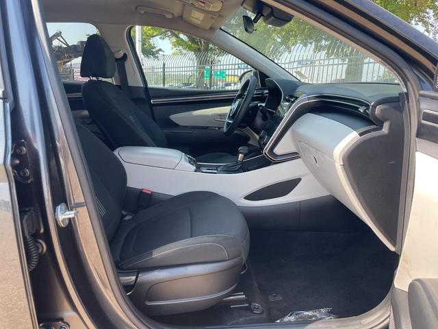 Photo of 2023 Portofino Gray Hyundai TUCSON