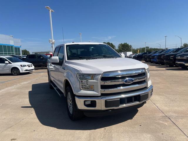 Photo of 2016 White Platinum Clearcoat Metallic Ford F-150