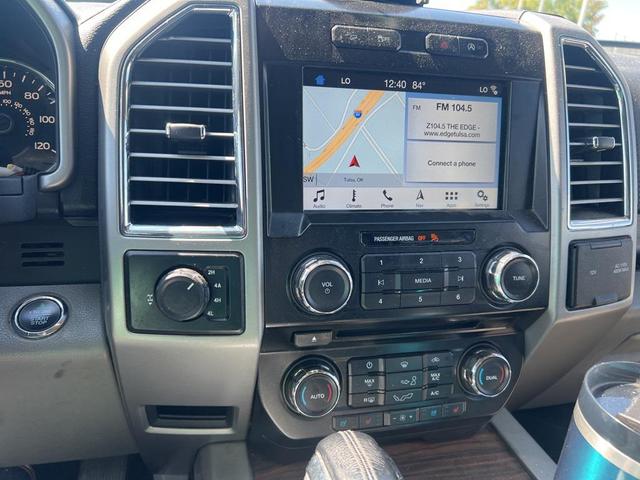 Photo of 2016 White Platinum Clearcoat Metallic Ford F-150
