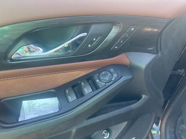 Photo of 2019 Mosaic Black Metallic Chevrolet Traverse