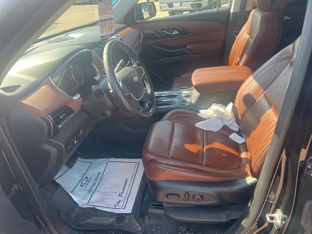 Photo of 2019 Mosaic Black Metallic Chevrolet Traverse