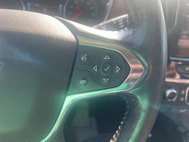 Photo of 2019 Mosaic Black Metallic Chevrolet Traverse