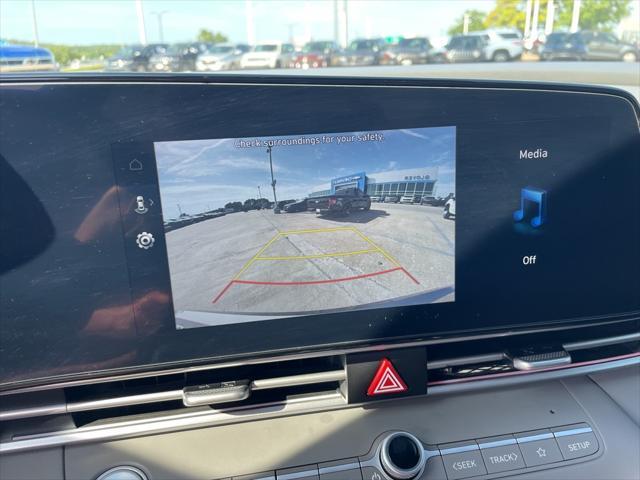 Photo of 2024 Fluid Metal Hyundai ELANTRA