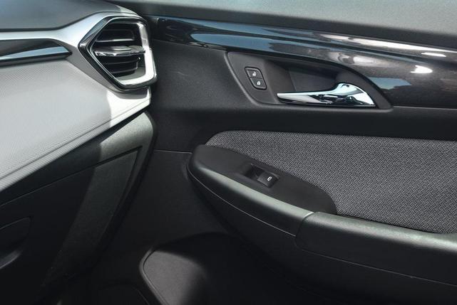 Photo of 2026 Marina Blue Metallic Chevrolet Trailblazer