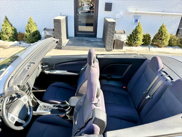 Photo of 2014 Billet Silver Metallic Clearcoat Chrysler 200