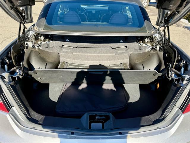 Photo of 2014 Billet Silver Metallic Clearcoat Chrysler 200