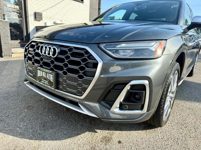 Photo of 2021 Gray Audi SQ5