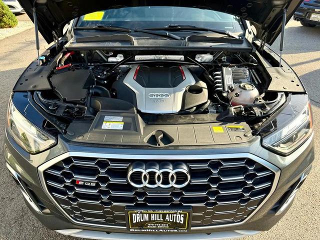 Photo of 2021 Gray Audi SQ5