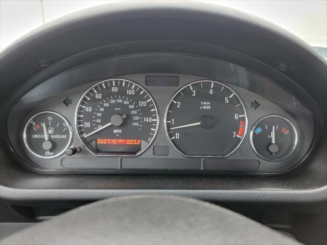 Photo of 2000 Titanium Silver Metallic BMW Z3
