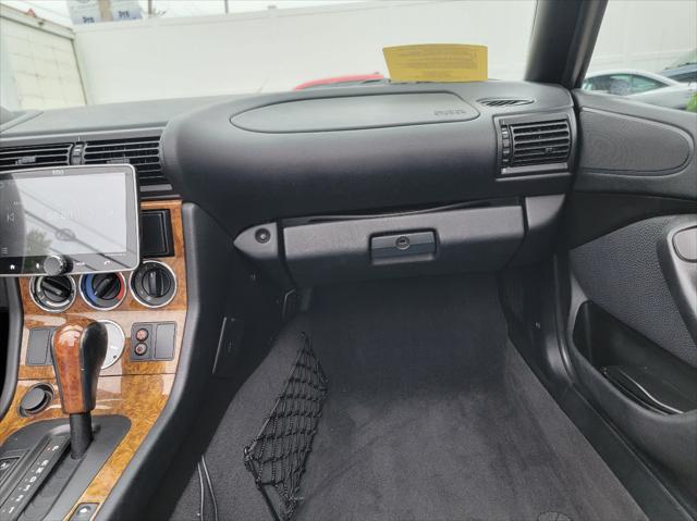 Photo of 2000 Titanium Silver Metallic BMW Z3