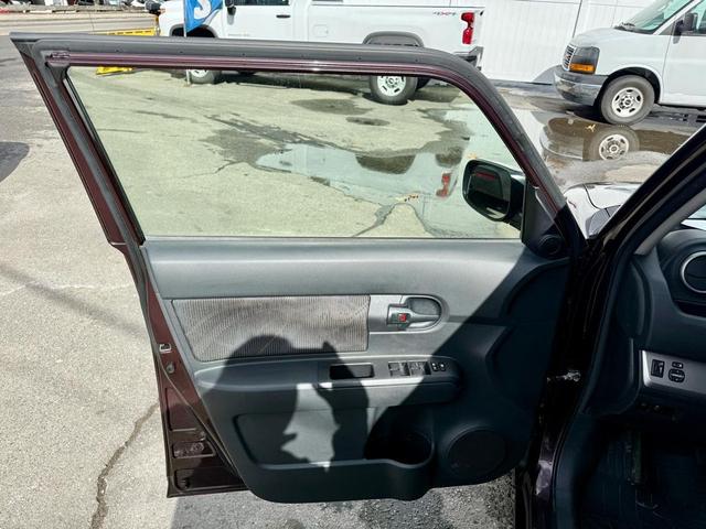 Photo of 2015 Cocoa Bean Metallic Scion xB