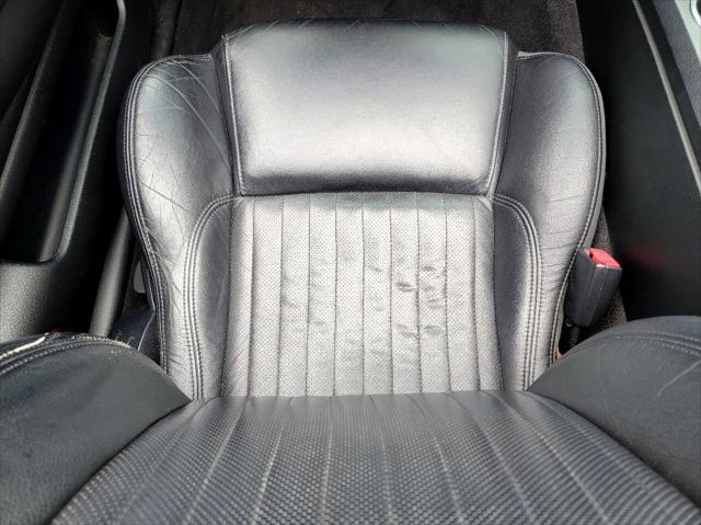 Photo of 2004 Evening Black Ford Thunderbird