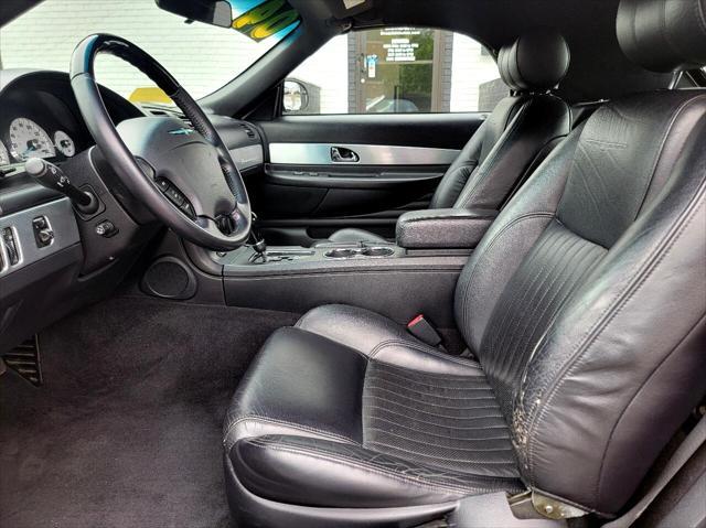 Photo of 2004 Evening Black Ford Thunderbird