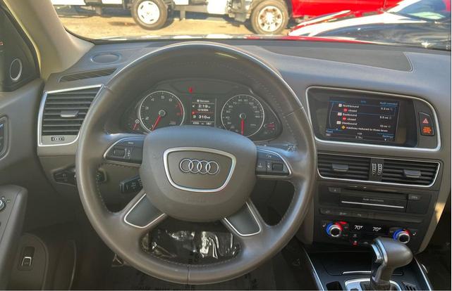 Photo of 2016 White Audi Q5