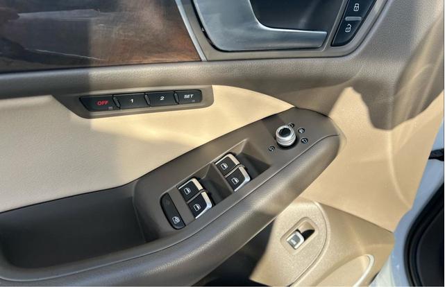 Photo of 2016 White Audi Q5
