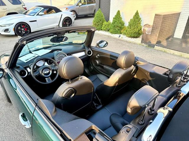 Photo of 2015 British Racing Green Metallic MINI Convertible