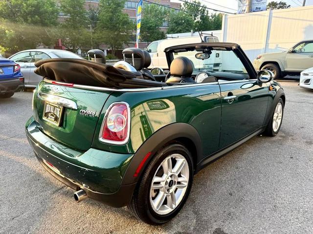 Photo of 2015 British Racing Green Metallic MINI Convertible