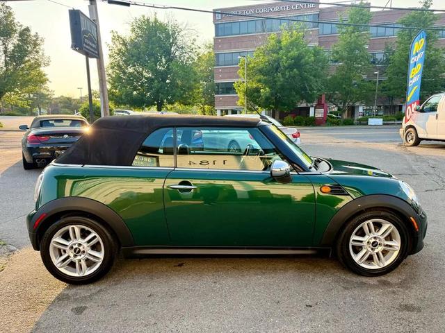 Photo of 2015 British Racing Green Metallic MINI Convertible