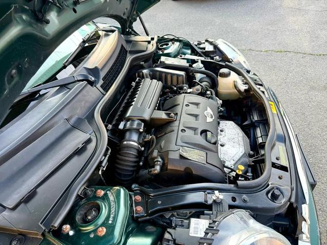 Photo of 2015 British Racing Green Metallic MINI Convertible