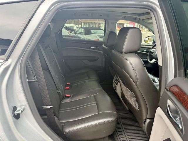 Photo of 2011 Silver Cadillac SRX