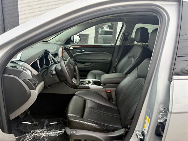 Photo of 2011 Silver Cadillac SRX