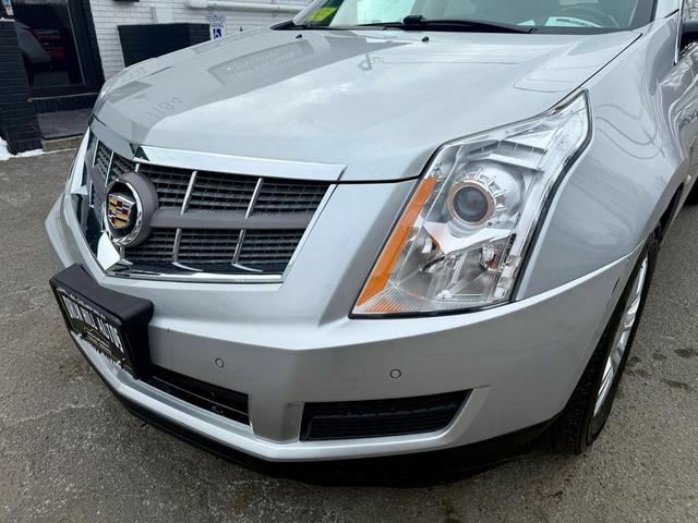 Photo of 2011 Silver Cadillac SRX